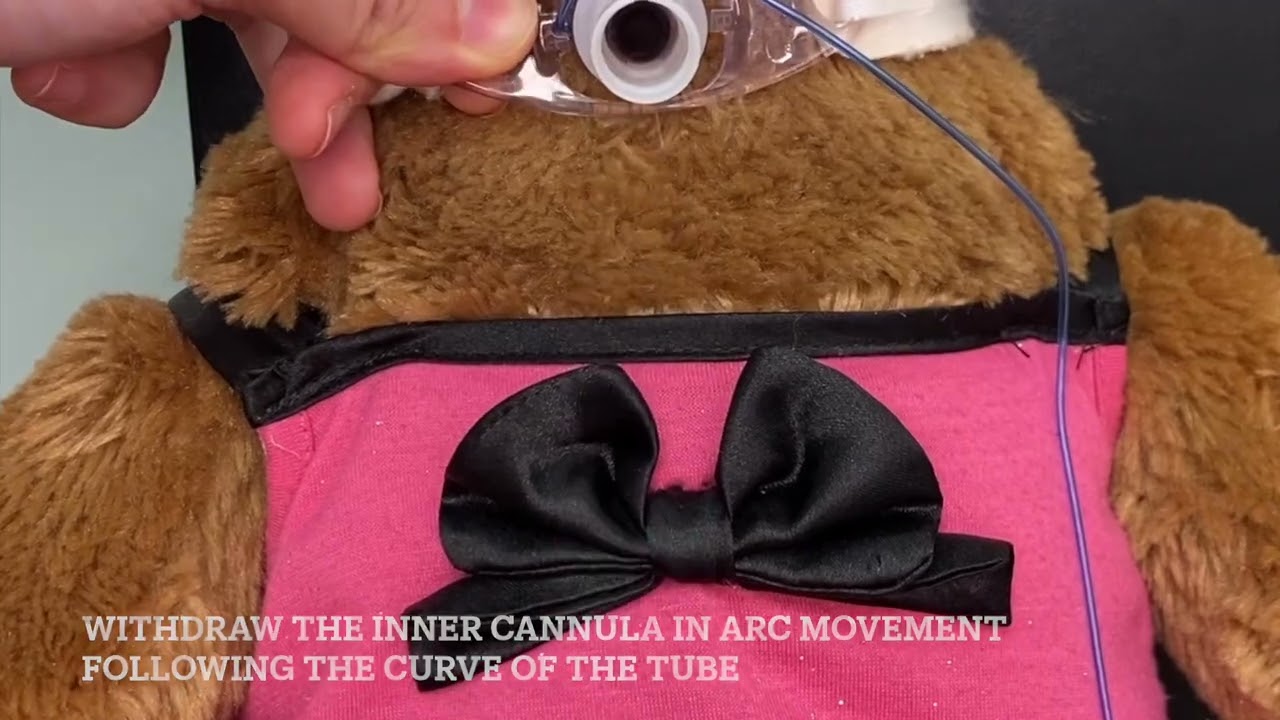 Washing the inner cannula of a Portex Tracheostomy Tube