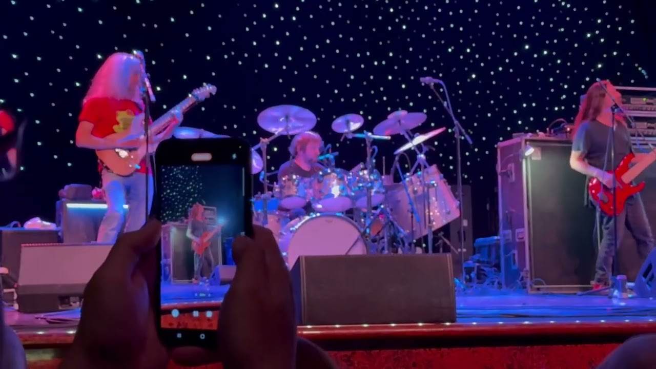 THE ARISTOCRATS Perform ARISTOCLUB As D.D. Duck Hits the Dance Floor on CTTE 2025 April 6, 2025
