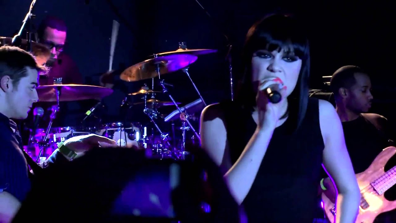Jessie J v 2Pac - Nobody's Perfect Live