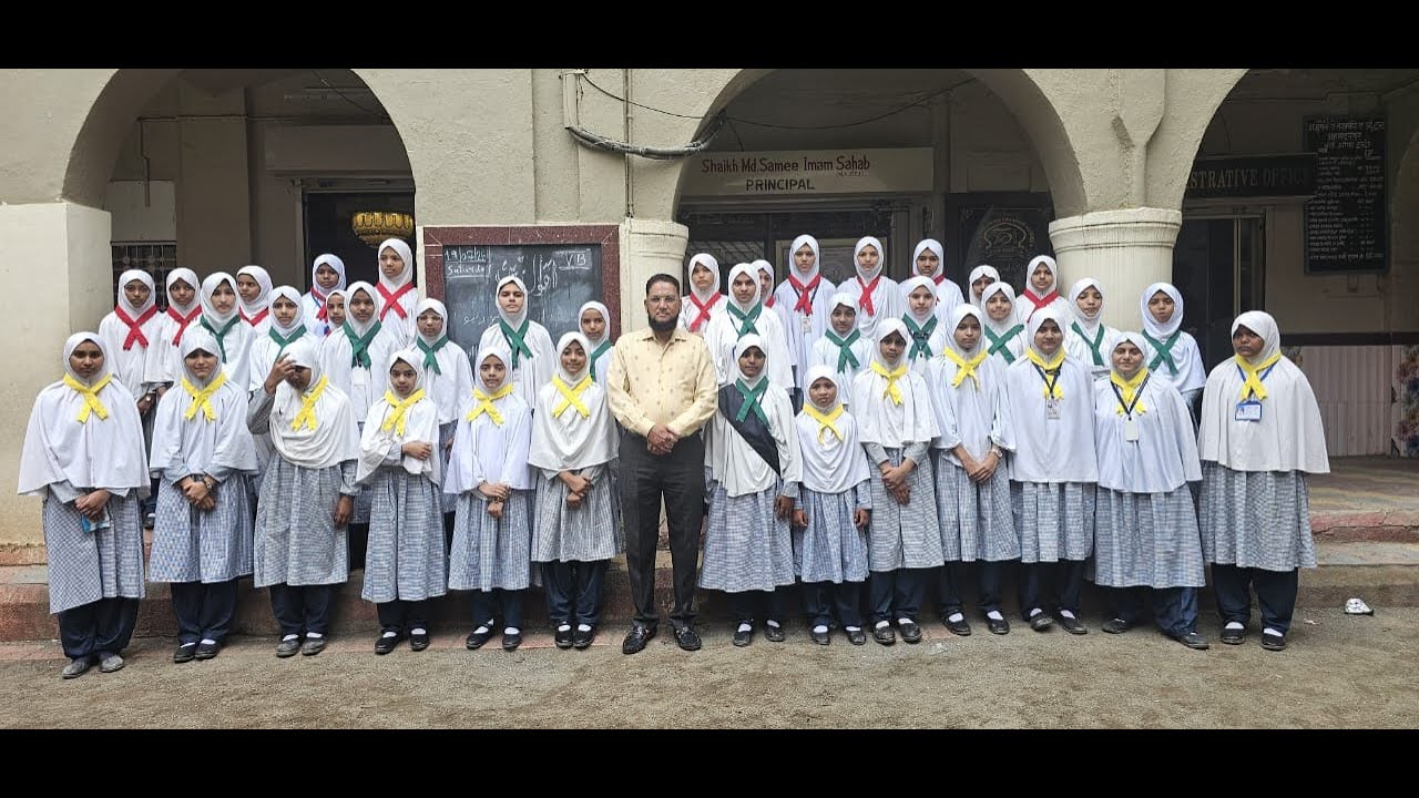 Ahilyanagar Chand Sultana High School And Jr. College Head Boy & Girl Selection For Yr. 2025-26