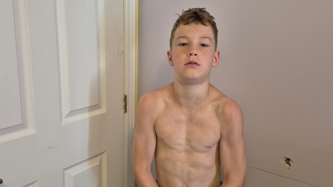 Flexing video strong 11 year old vs 15 year old