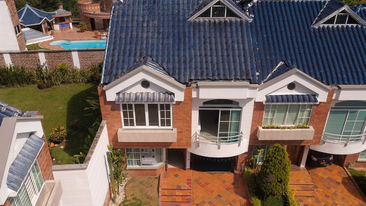 CASA EN VENTA EN ALTOS DE CANTARELA LAGOS DEL CACIQUE BUCARAMANGA