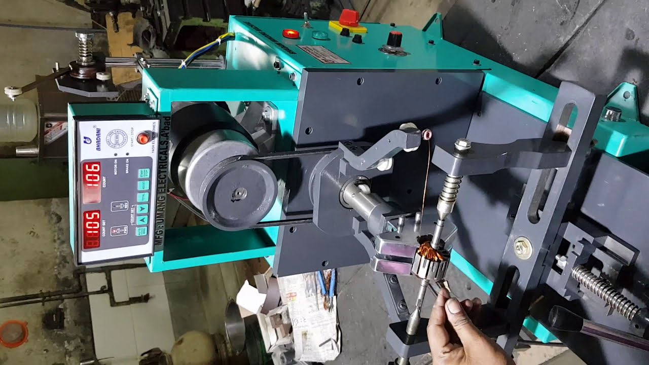Armature winding machine
