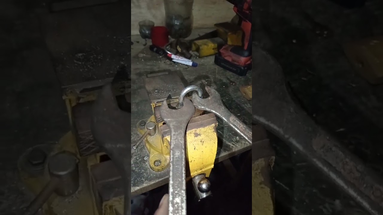 como abrir candado facil #cerrajero #llaves #bullet #viral #diy #youtubeshorts #royal #tool #candado