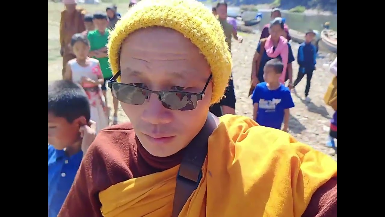 I am going from Demagree to Hahulungchada Buddha Vihara because Prajnadarshi Thero has passed away.