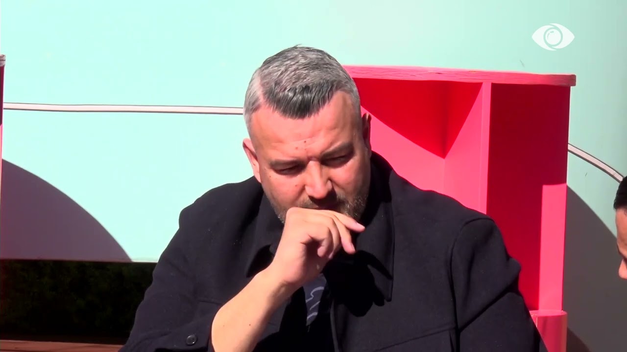 “Babi më tha nuk të flas po u fute në Big Brother”/ Rogerti bisedon me Mateon: 85% këtu është lojë…