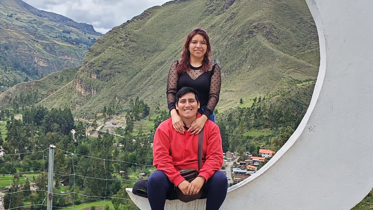 MIRADOR DE MEDIA LUNA (VISITANDO CATARATA Y MIRADOR) 