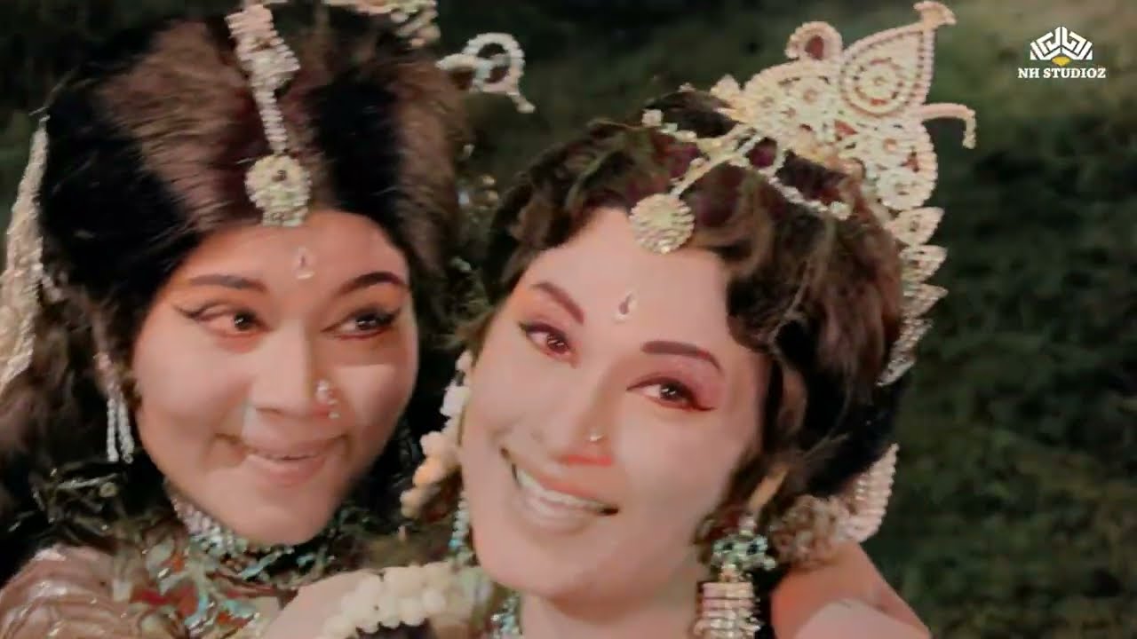 Pag Mere Dole Re Payal Chanke | Suman Kalyanpur | Brahma Vishnu Mahesh (1971) |  Indeevar