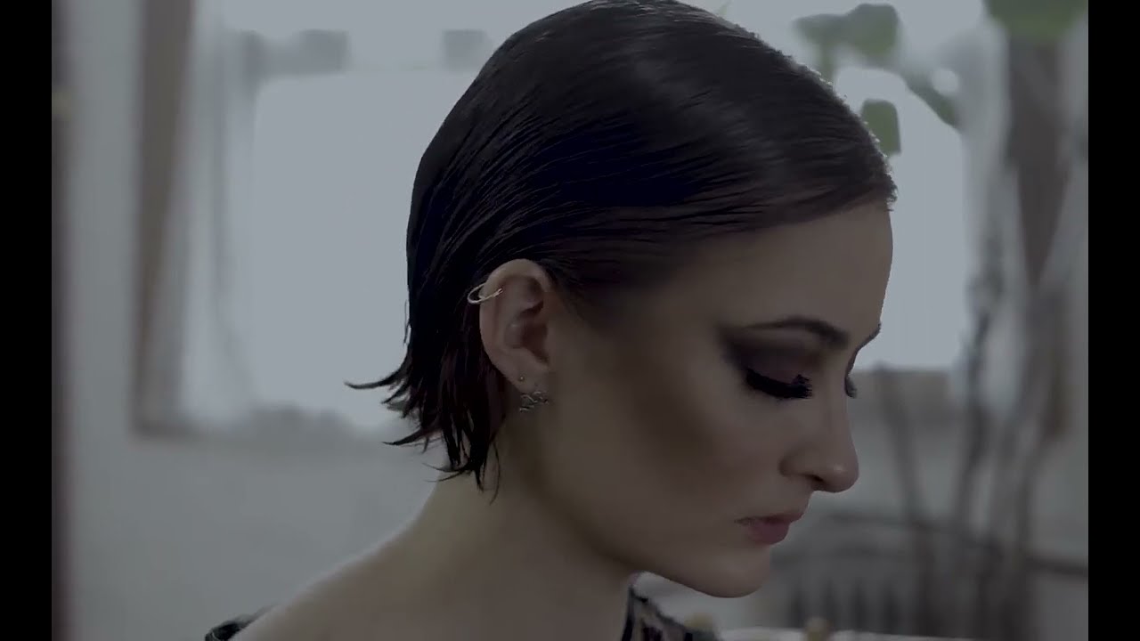 Llynks - Comply (Official Music Video)