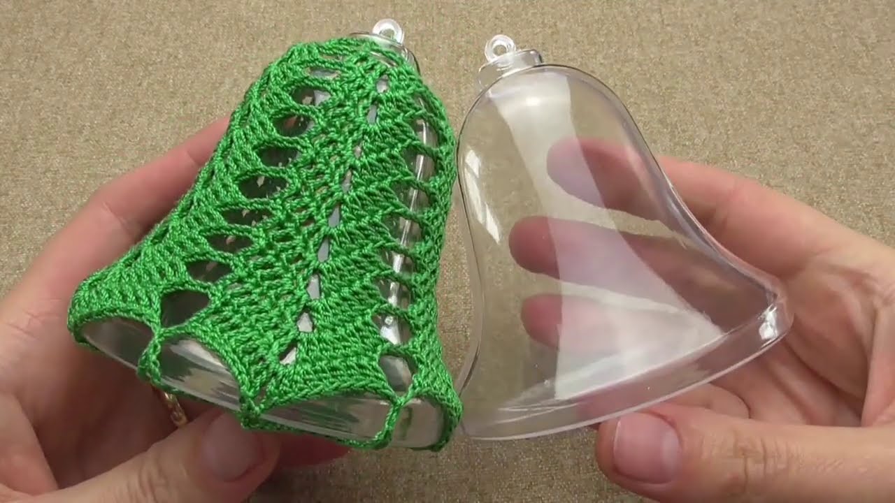 Dzwonek na wypełnieniu plastikowym/akrylowym - Wzór 4 - Szydełko