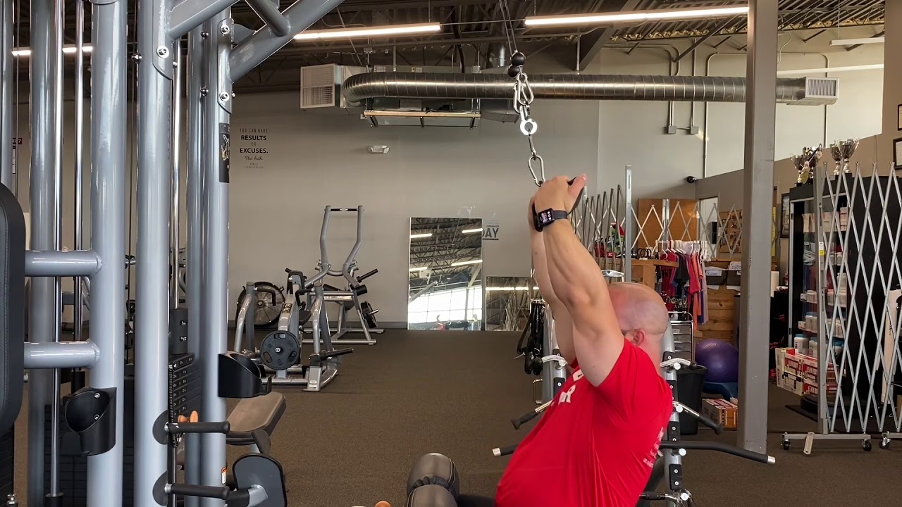 Reverse Grip Lat Pulldown (MAG Grip)
