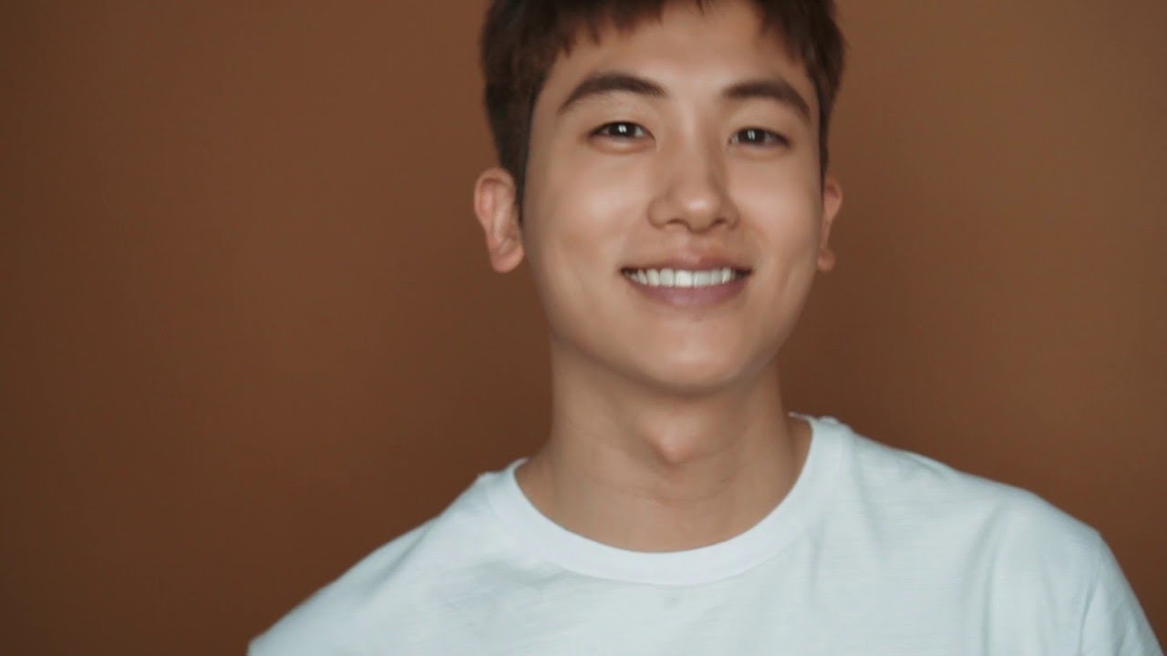 PARK HYUNG SIK | THE MAN BEHIND THAT CUTE SMILE