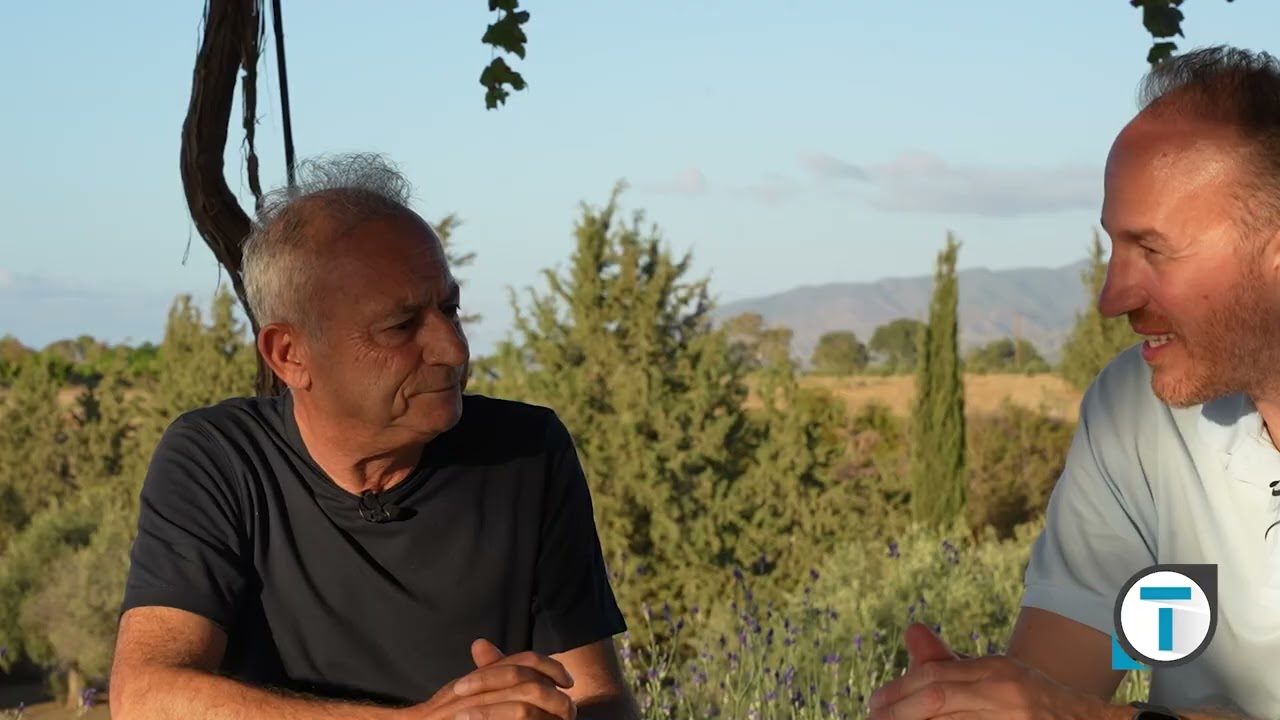 Συνέντευξη Αβέρωφ Νεοφύτου στο ThemaOnline και τον Τάσο Θεοδώρου