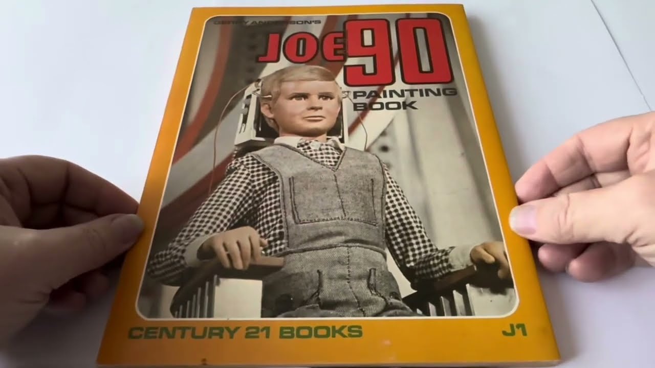 Vintage Gerry Andersons 1968 Ultra Rare Joe 90 Painting Story Book J1 - Century 21 Publishing