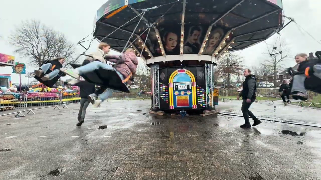 Disco zweef on tour  -M&m. Veen  (Offride) kermis Bergentheim 2026