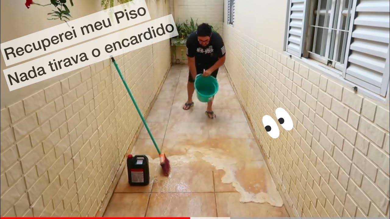 RECUPEREI MEU PISO COM A “SOLUBRIL”TIREI O ENCARDIDO ANTES E DEPOIS