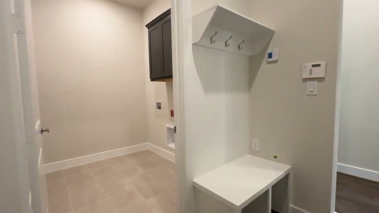 10025 Larkin Cv, Willis, TX 77318