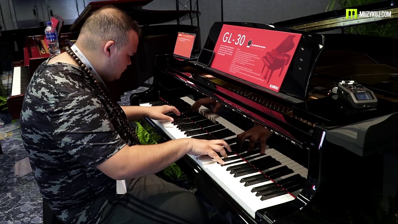 JES&Uacute;S MOLINA NAMM 2019