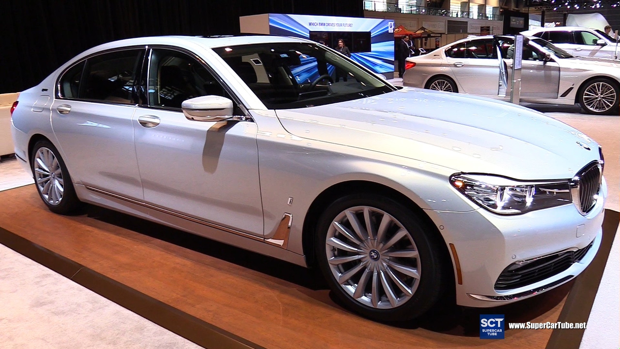 2017 BMW 7 Series 740e xDrive iPerformance - Exterior Interior Walkaround - 2017 Chicago Auto Show