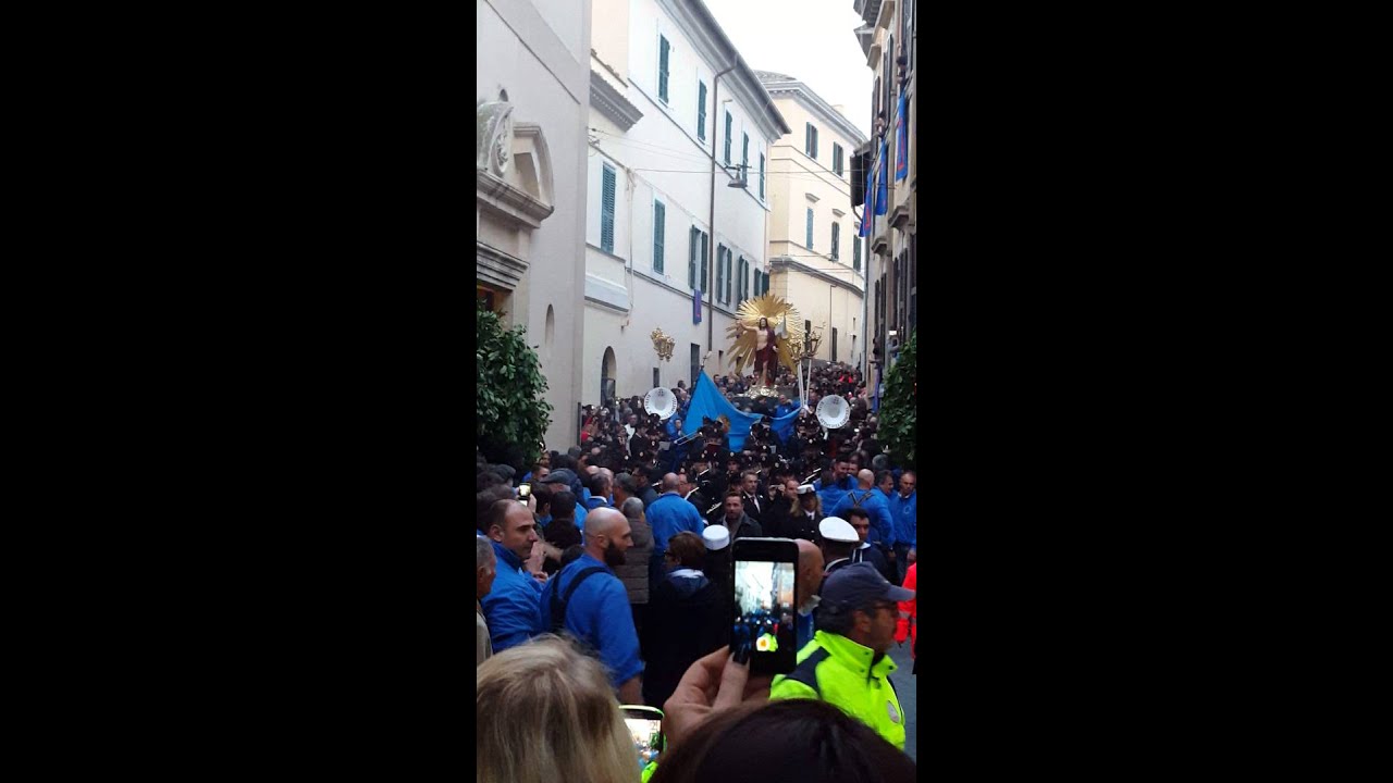 Processione cristo risorto tarquinia 2016