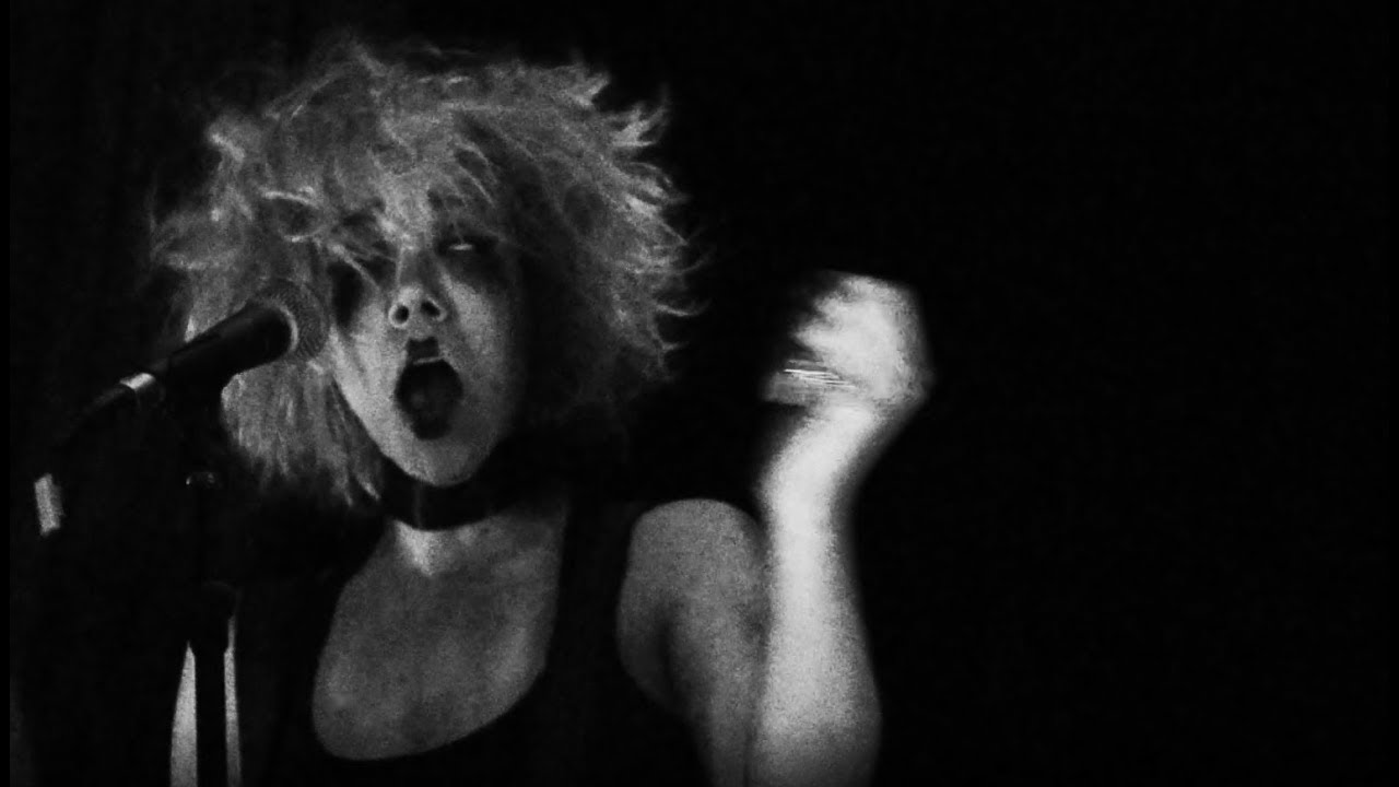Les Pleureuses - No name (live)