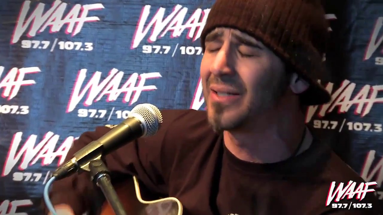 Sully Erna ft. Lisa Guyer - Hollow (live)