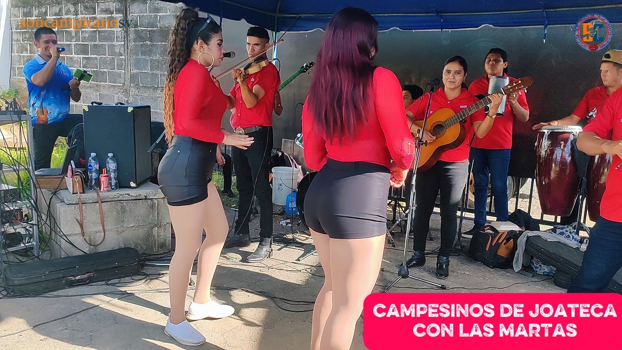 Campesinos de Joateca con Las Martas