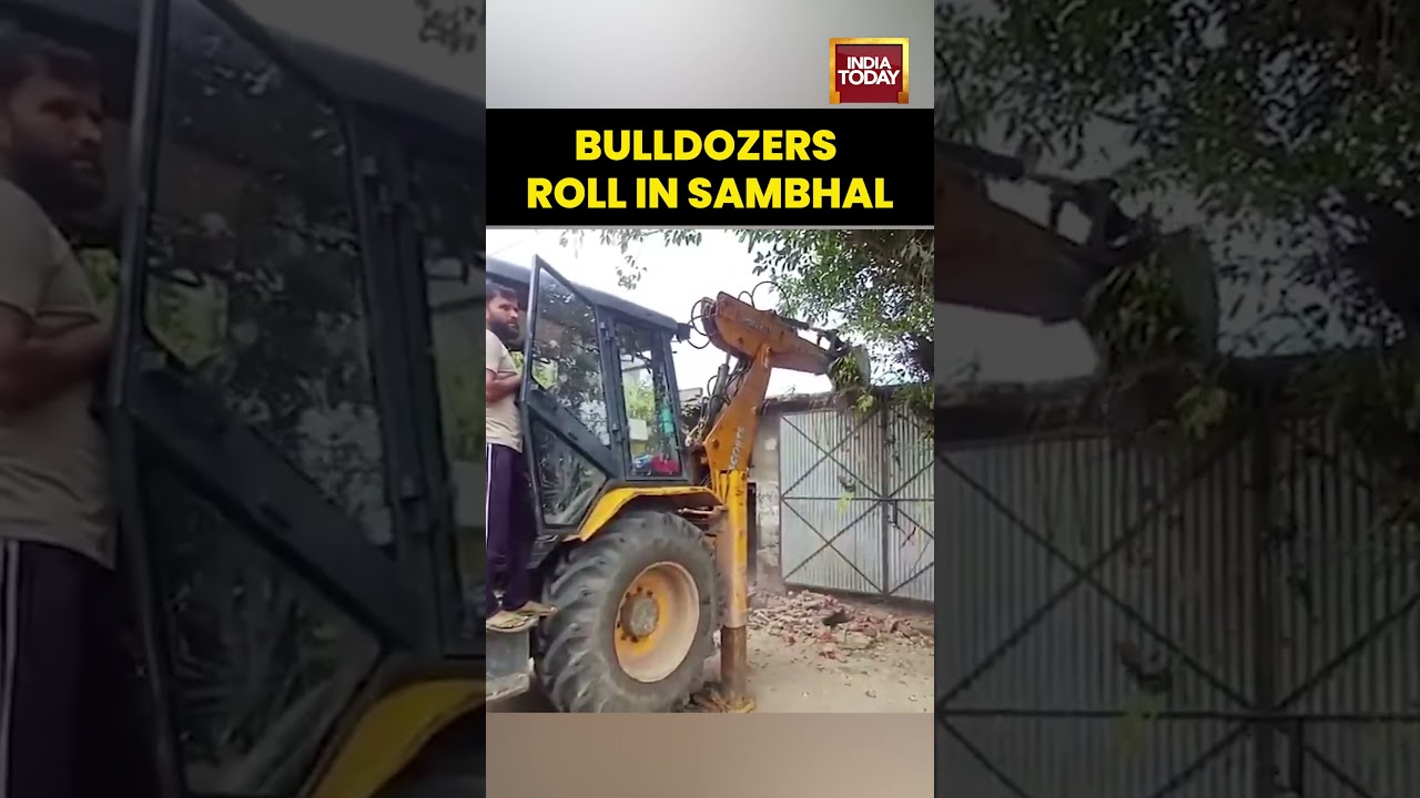 UP Police Bulldozer Action in #sambhal Against Illegal Encroachments | Law & Order Crackdown