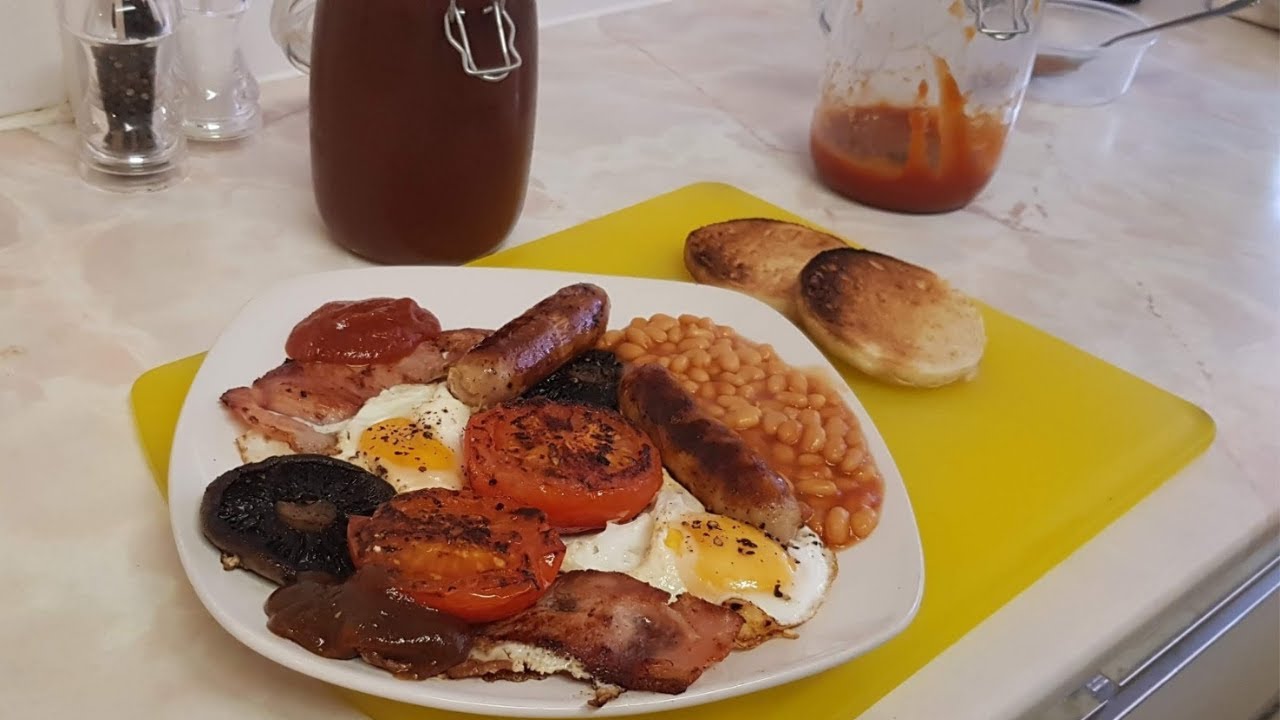 Full English Fry Up ( ONE PAN )