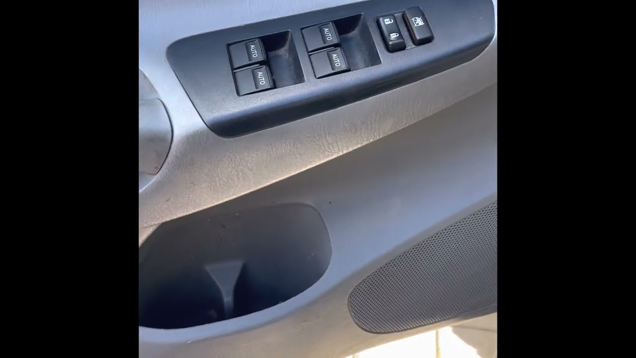 2nd Gen (12-15) Toyota Tacoma Auto Up/Down window switches