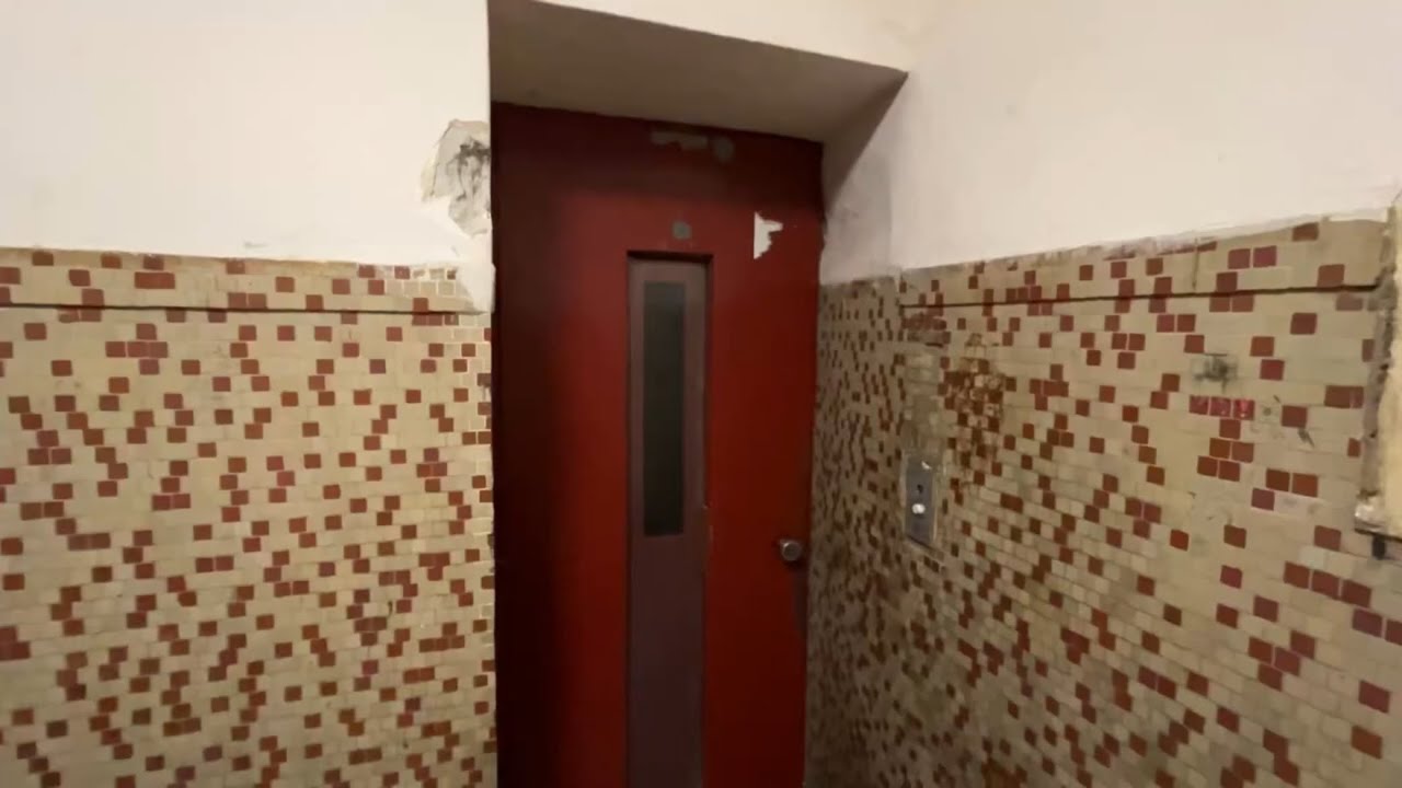 ORIGINAL 1950s Elektrosrbija (Daka) traction elevator @ Ulica Svetog Save 13, Belgrade, Serbia
