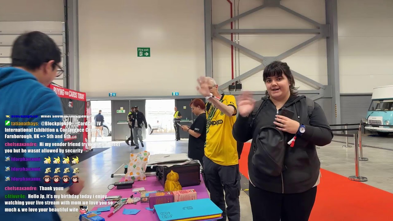 UK POKEMON CARD SHOW! SEND HELP NO WIFE