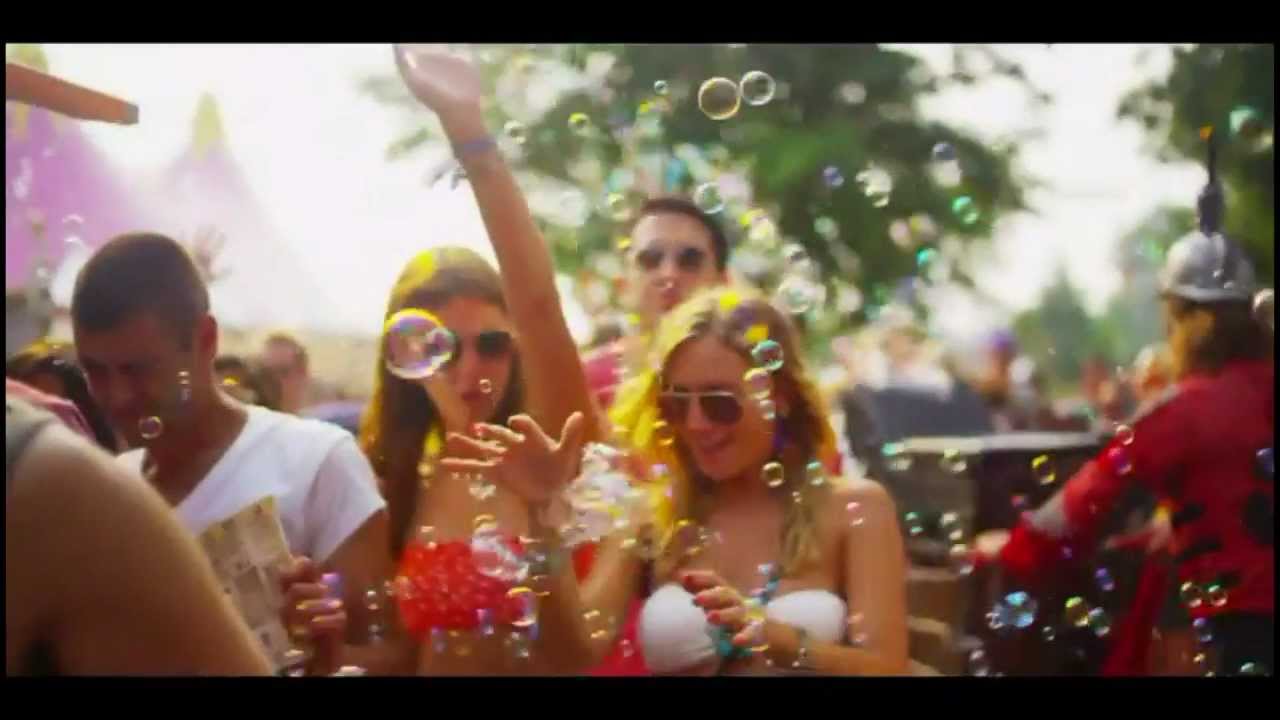 COLLEGE FT.ELECTRIC YOUTH-A Real Hero (DJ Marques 80's mix)