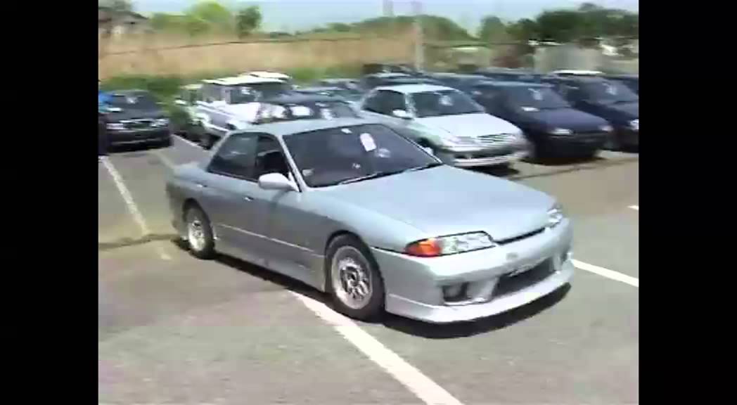 High Performance Imports v10 - part 1 - Buying a drift car in Japan