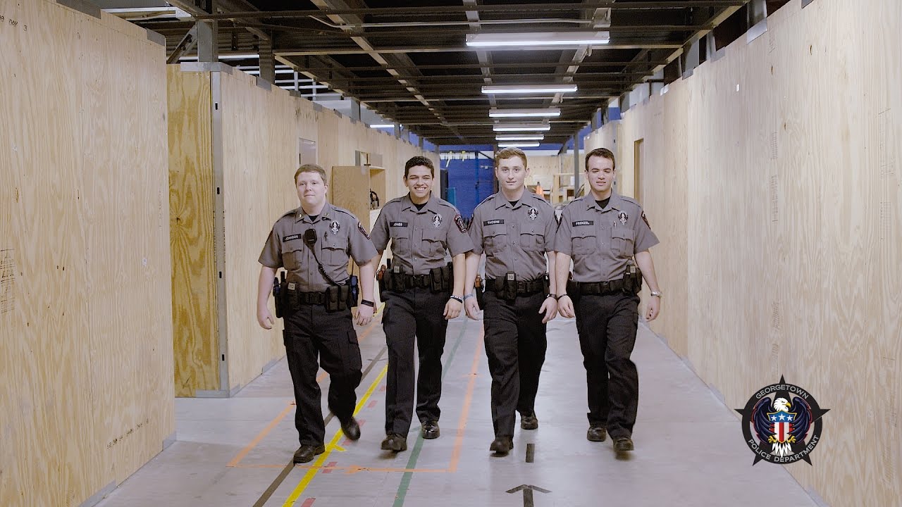 Hands-on with the Georgetown Police Explorers