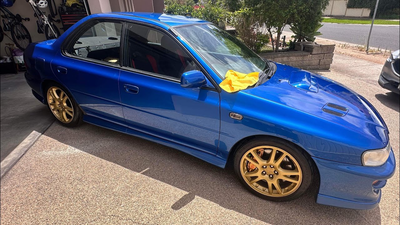 Subaru GC8 WRX у нас есть ЗАДНИЕ СИДЕНЬЯ, УБОРКА продолжается