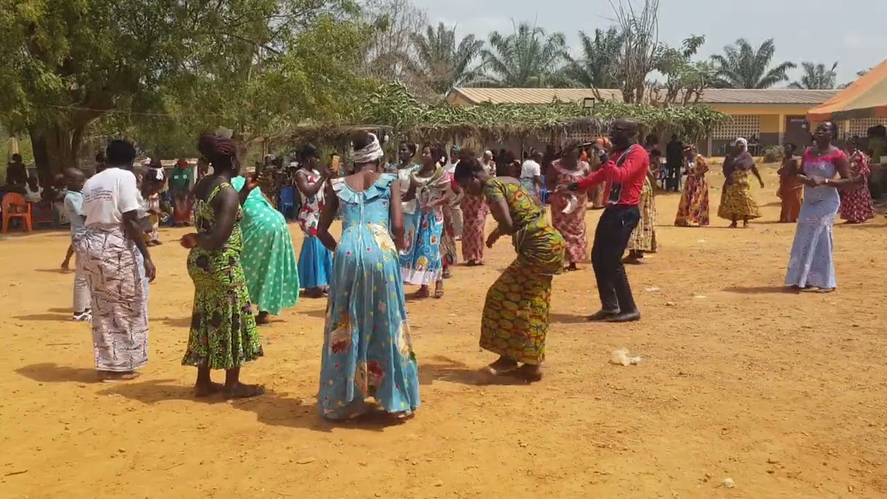 Chantre De michée à LA Convention du District de Ouellé.