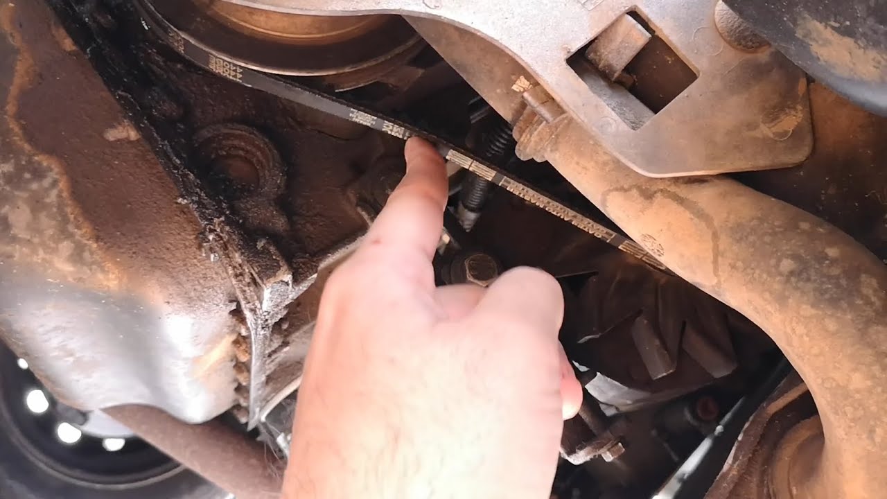 Pourquoi ma voiture crisse au démarrage? Bruit strident courroie accessoire Citroën AX