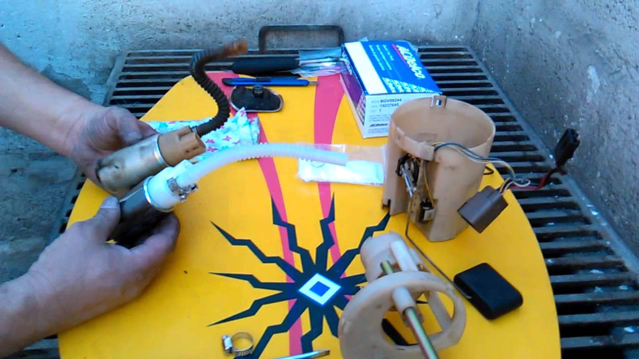 Cambiar motor de bomba de gasolina, paso a paso
