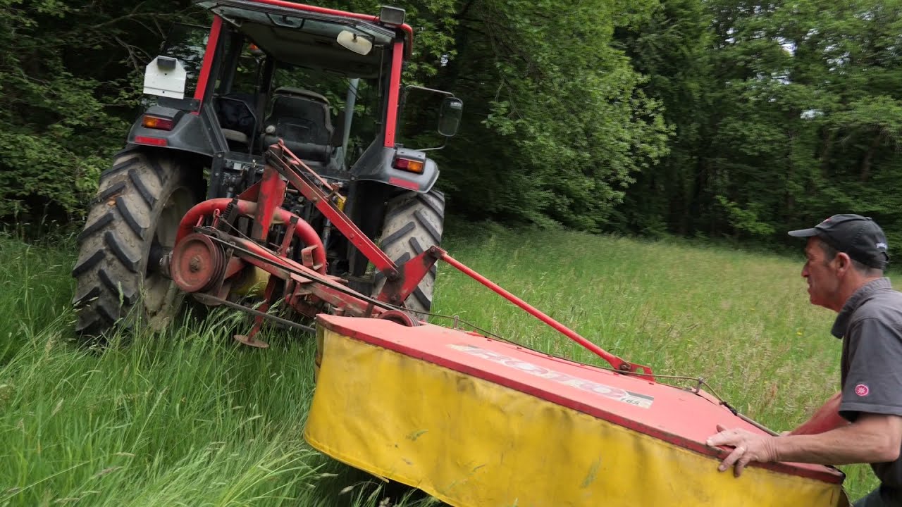 FAUCHAGE D'HERBE | VALTRA 900 | SIP