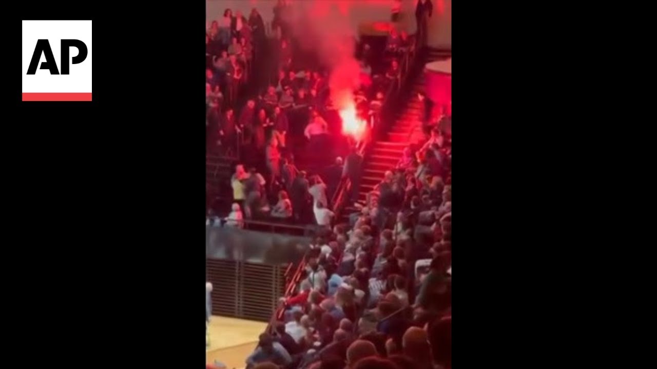 Protesters let off flares to disrupt Israel Philharmonic concert in Paris