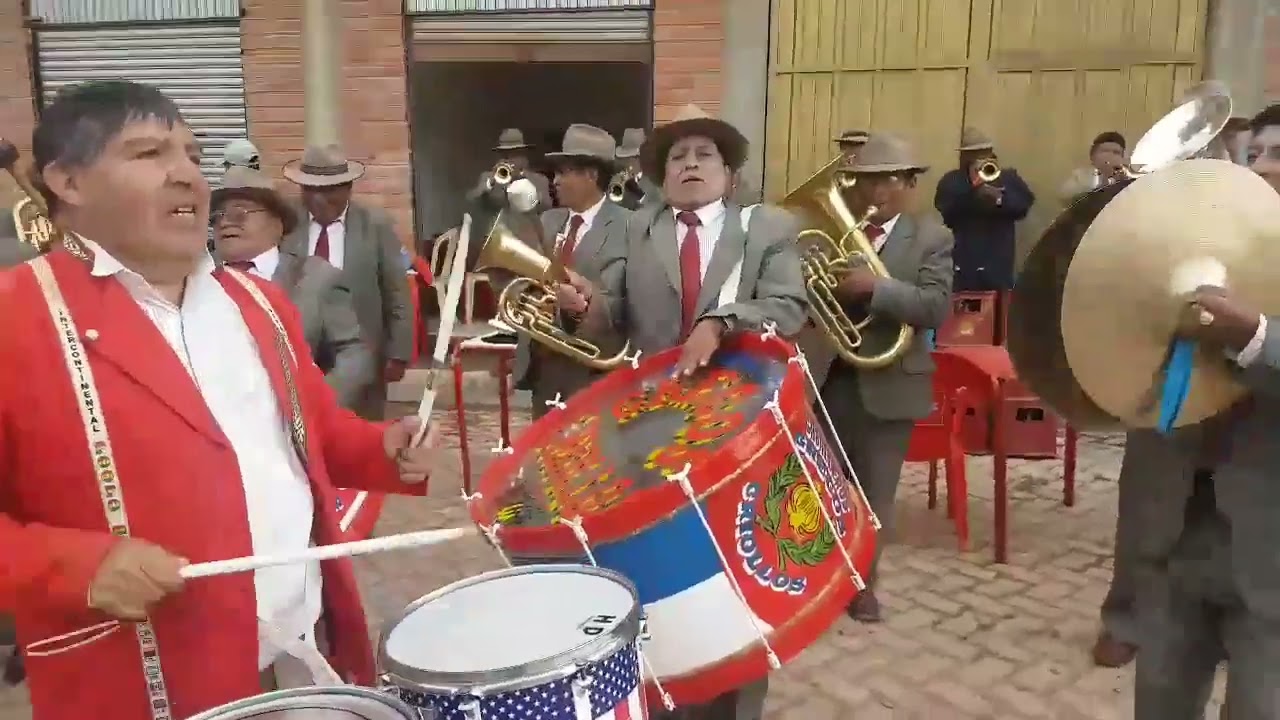 BANDA GRECOS CRIOLLOS DE LA PAZ - Kullawada en Copacabana 2019