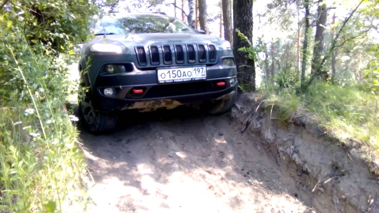 Jeep Cherokee KL Off road.......