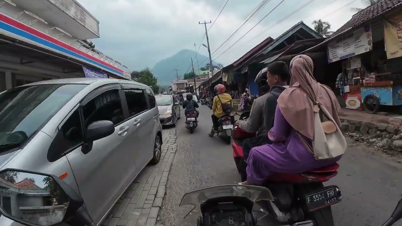 Banyak wisata pendakian baru puncak 2 ,,mogok tanjakan curug arca .
