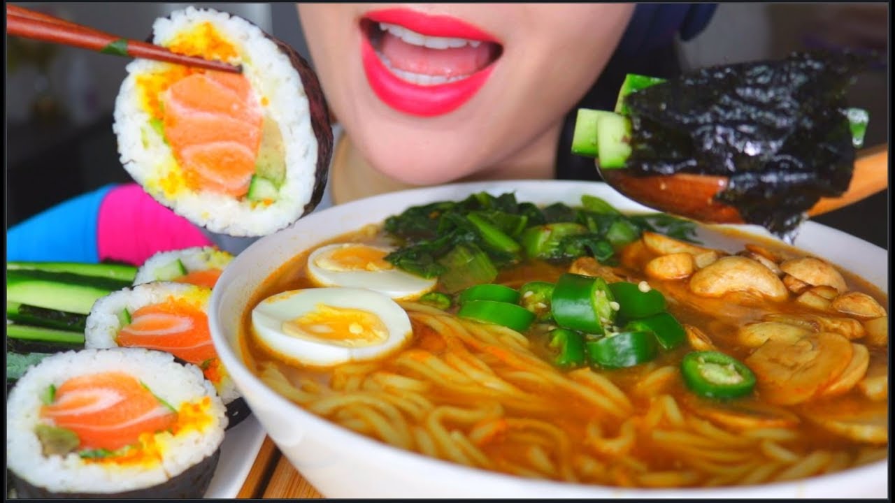 ASMR SHOYU RAMEN + SALMON AVOCADO SUSHI ROLLS + CUCUMBER SEAWEED + ROOIBOS TEA |  拉面咀嚼音 | 먹방