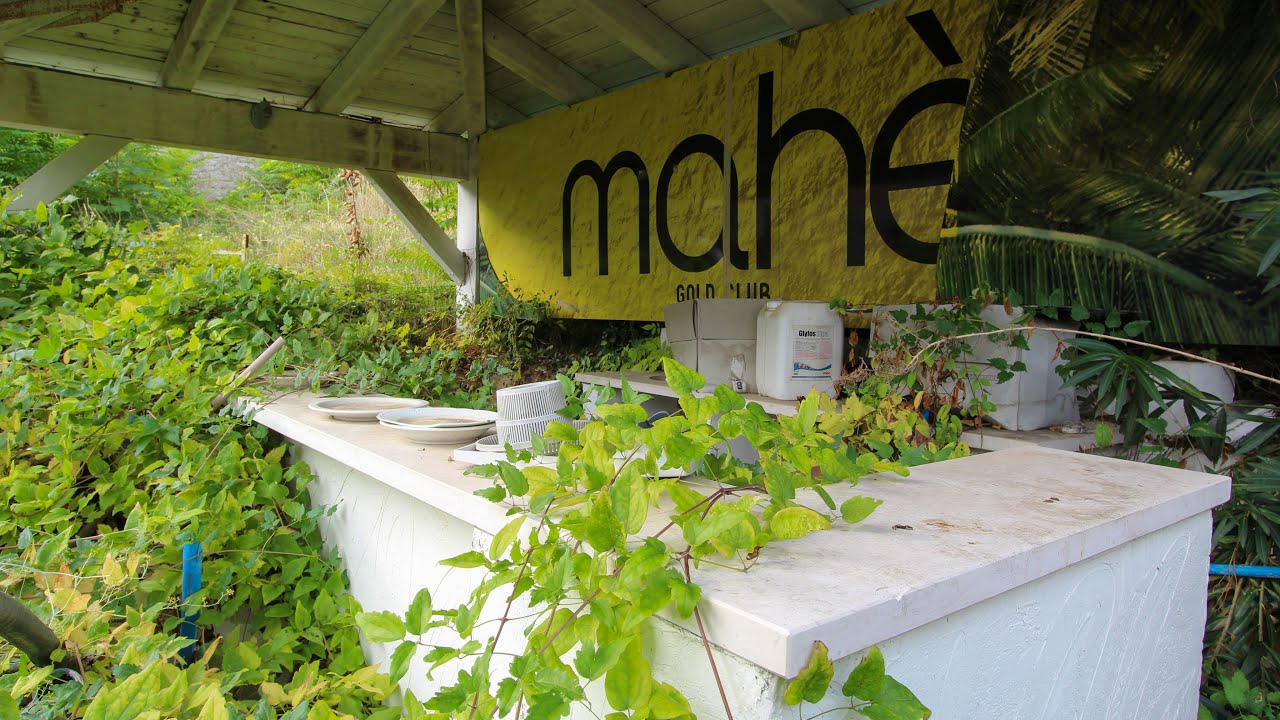 Urbex Italia | DISCOTECA  ABBANDONATA MAHÈ  -  ESPLORIAMO IL LOCALE FONDATO DA ALBERTO TOMBA