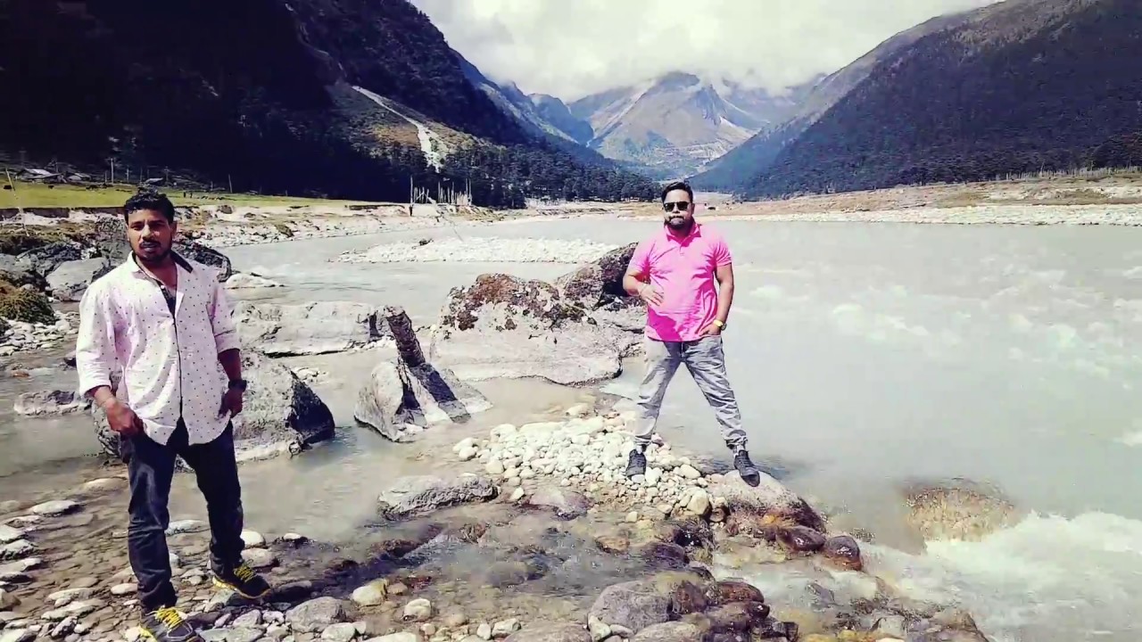 Yumthang Valley SIkkim (Valley of Flowers sanctuary)