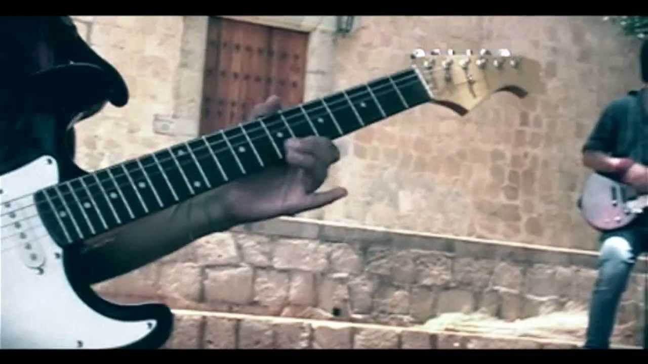 Bin roll-Carta al pueblo (Video Oficial)