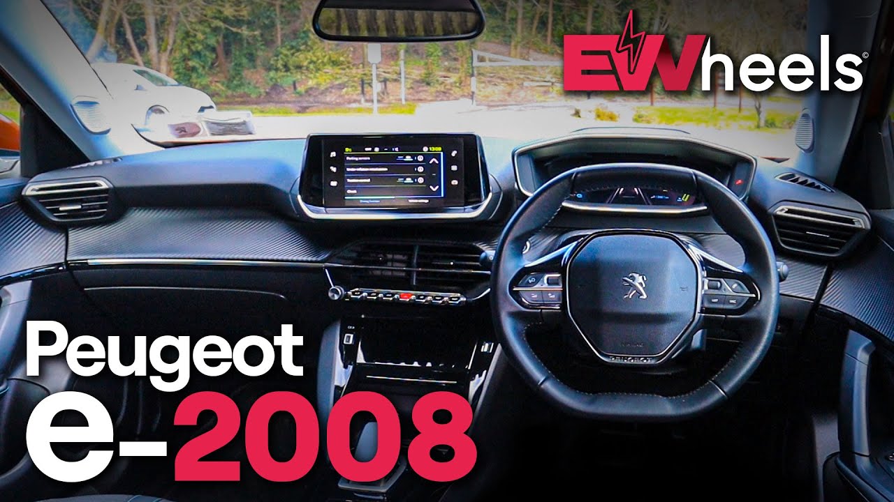 Peugeot e2008 Review | French style in a compelling small SUV!