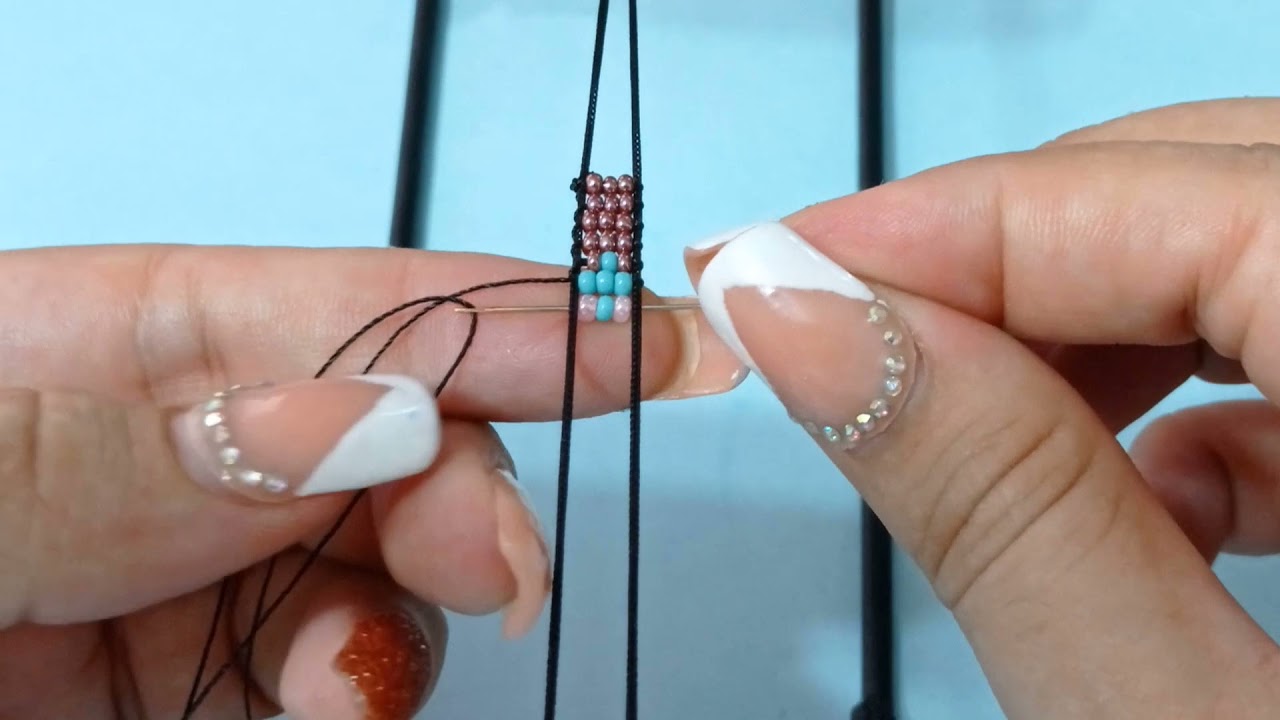 Pulsera  con mostacillas DIY